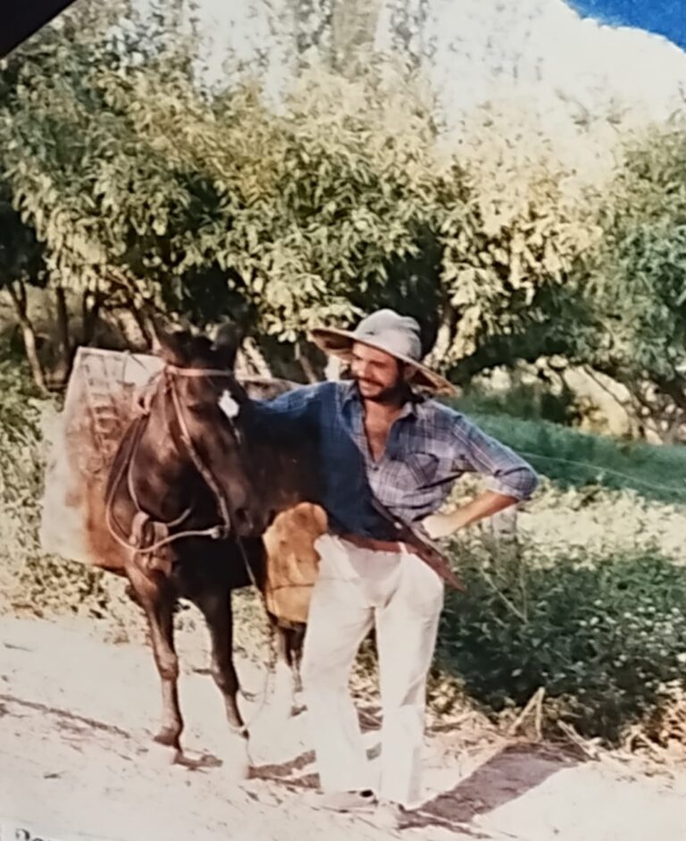 Coche de alquiler – del libro «Aquellos días felices»